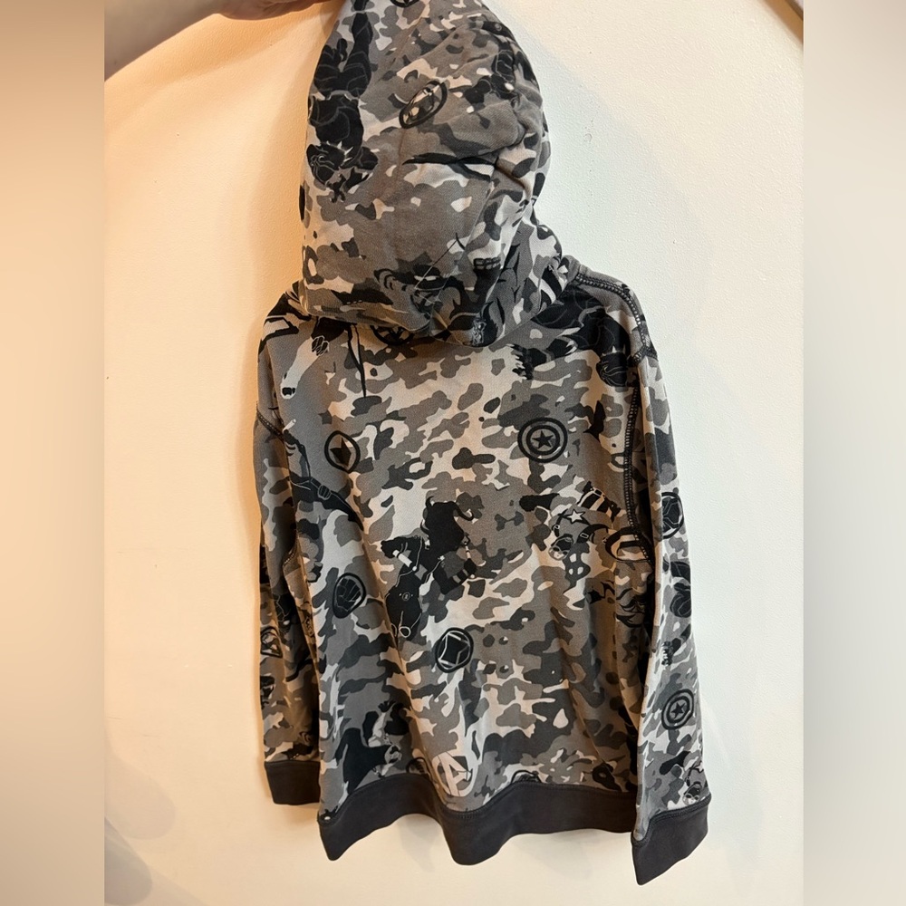 Marvel X Gap Gray and Black army Hoodie 8 years - Picture 6 of 9